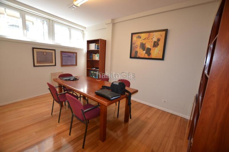 Foto 069a11c3-dc2a-4082-b017-7f81d6f1ca14. Apartamento en Casco Vello Vigo