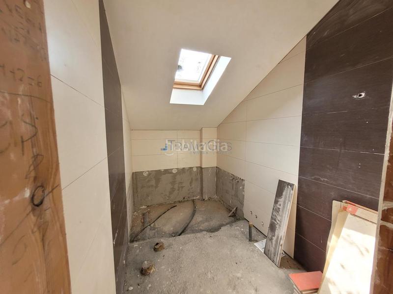 Foto e7f3e9a0-2ba1-490f-ae0a-49322bbd70ec. Xalet amb aparcament a Tomiño
