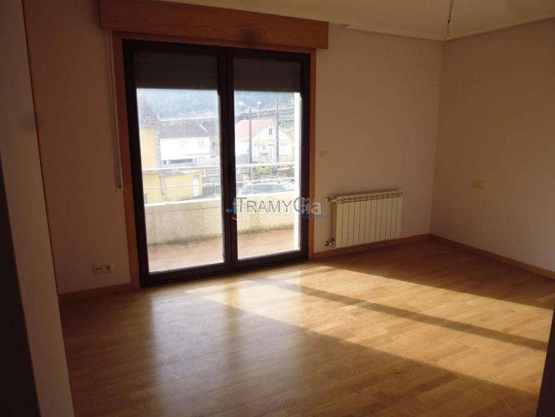 Foto 0042bbea-c1a9-4f3c-ae88-a231c788e904. Casa pareada en Baiona