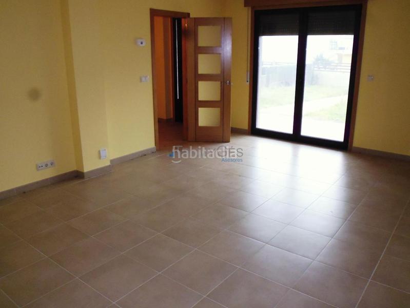 Foto e31e6d11-3e93-4baf-95f1-a20e70f8b0b6. Casa pareada en Baiona