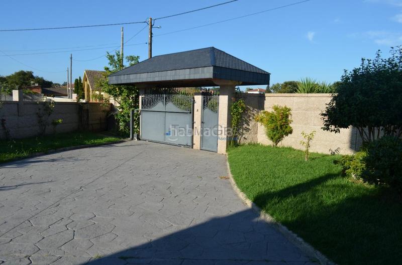 Foto 2c60c0a6-c952-46fb-9f8d-738afc68a7e4. Chalet avec chauffage parking piscine dans Tomiño