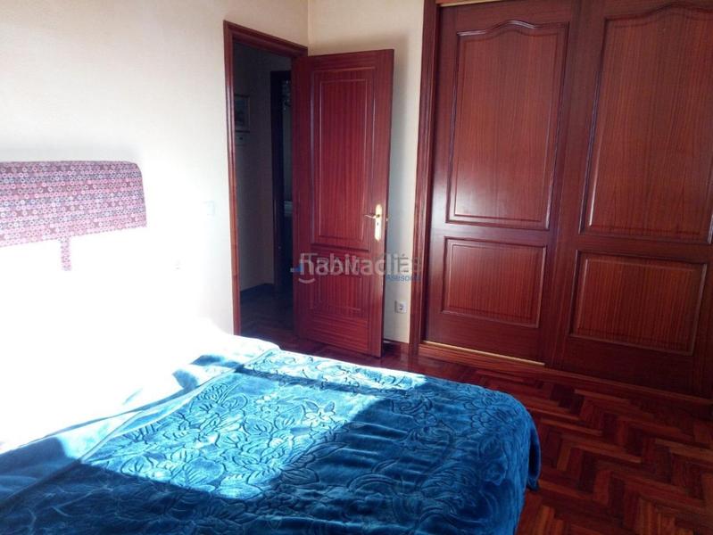 Foto b6ea4e7e-d24d-41b7-956a-9eb77e32a29a. Casa bifamiliare con riscaldamento parcheggio in Navia Vigo