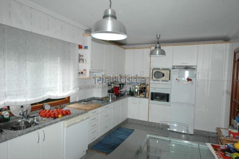 Foto 7d894c5d-9cee-48db-a523-1c6229dcd553. Chalet en Gondomar