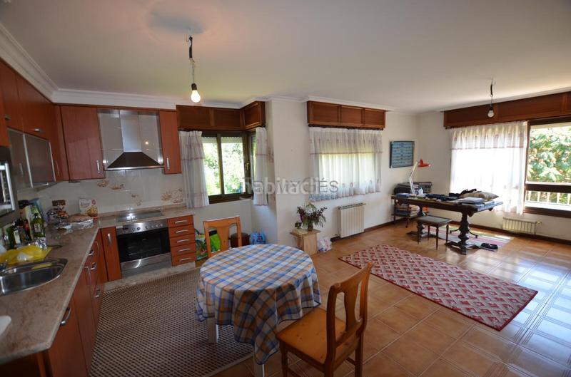 Foto 6a541f87-783a-4fcf-8c4b-fcbfb6980408. Chalet con riscaldamento parcheggio in San Pedro da Ramallosa Nigrán