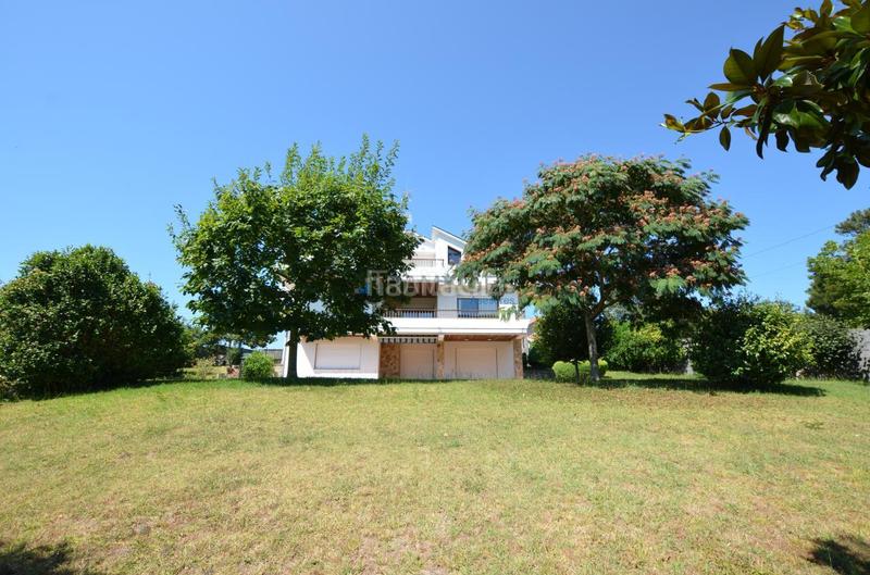 Foto 755487b7-797c-4ad5-851d-c3803132d8e6. Chalet con riscaldamento parcheggio in San Pedro da Ramallosa Nigrán