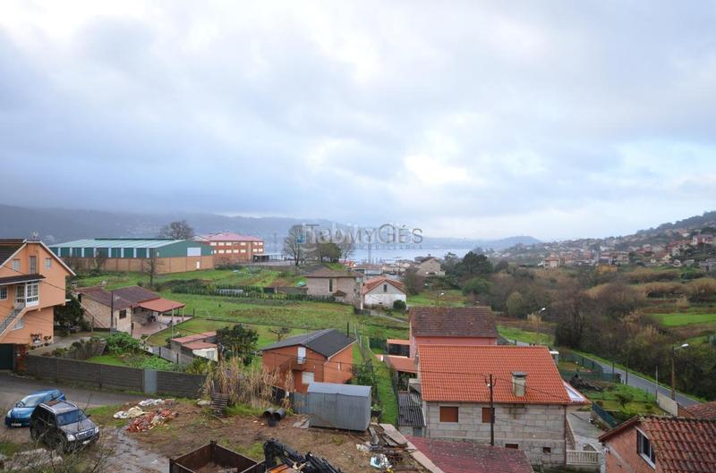 Foto e077ca4e-a4d2-4cbd-9969-5c19ec672578. Xalet a Moaña