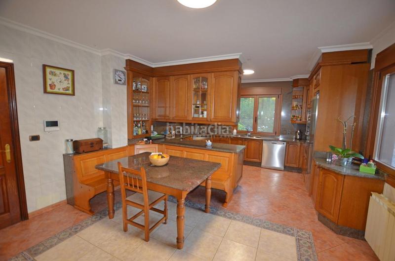 Foto 06c6221b-3668-45ca-b2d4-9d4db6b0d95c. Chalet en Ponteareas