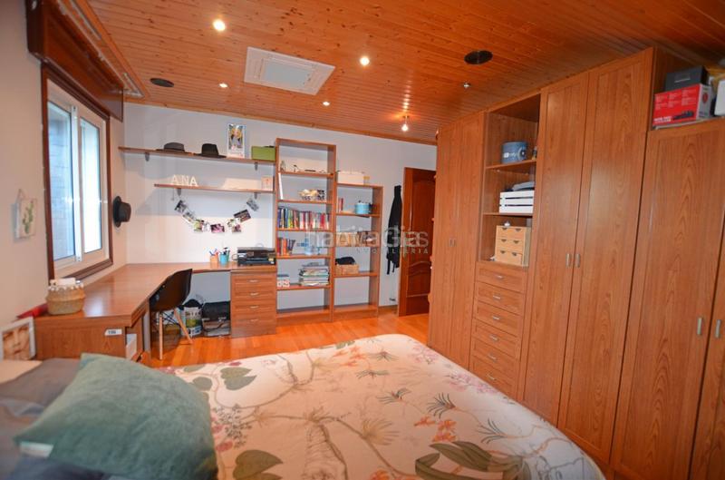 Foto 42d20bbd-e4f1-4264-886c-f0fa31105b39. Chalet en Ponteareas