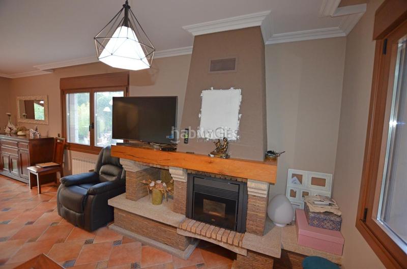 Foto 47facb22-abef-46a8-ad52-db546b65b740. Chalet en Ponteareas