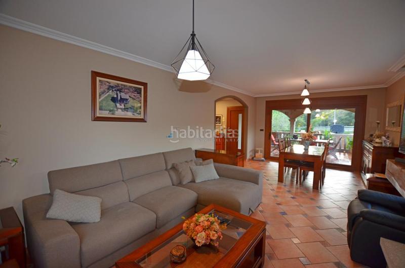 Foto ab96a684-1fb6-4072-947e-526b6d4556ca. Chalet en Ponteareas