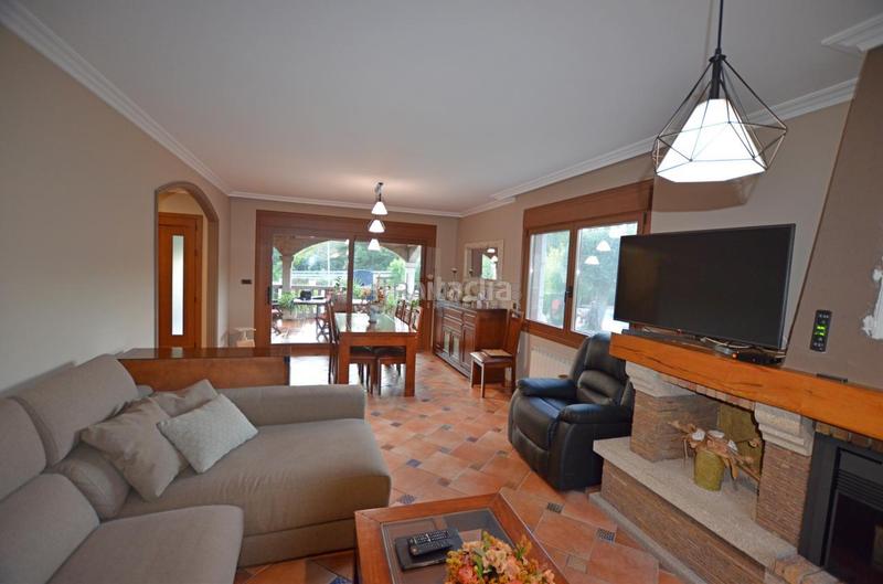 Foto b93657d1-d3ff-40eb-87af-27311e9edbd4. Chalet en Ponteareas