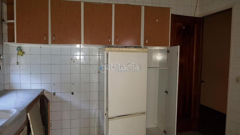 Foto 8b32fc18-3786-461a-80c4-00f3b12b93d4. Casa con parcheggio in Darbo Cangas