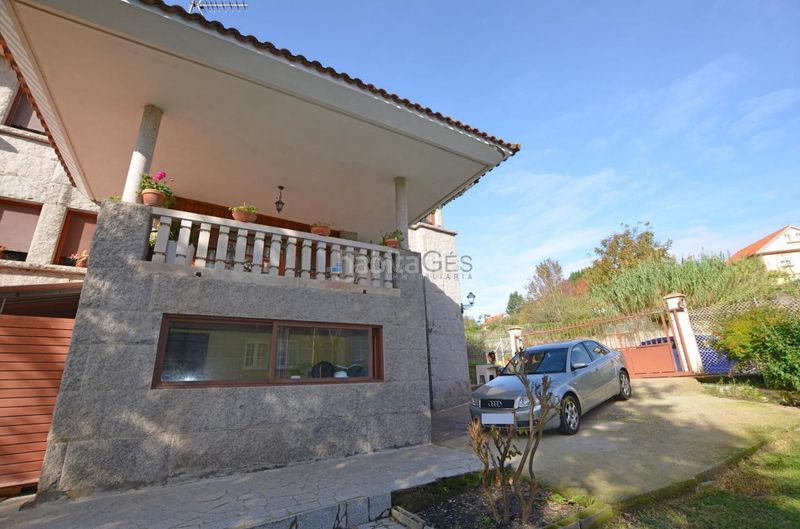 Foto b16d7cd3-3a9b-45c4-bc15-45e5f70c28a8. Chalet en Moaña