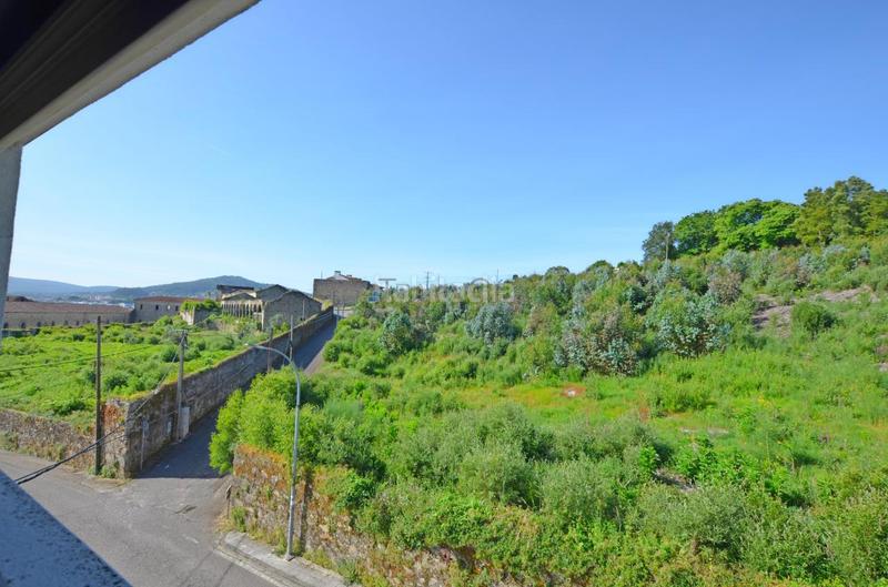 Foto a4fbb510-df76-4d4e-bcd0-eb8cadf21df4. Reihenhaus mit parking in Guarda (A)