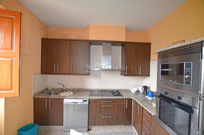 Foto 8e3f1c69-05bc-41b6-8a97-19662720644b. Bauernhof mit heizung parking in Tomiño