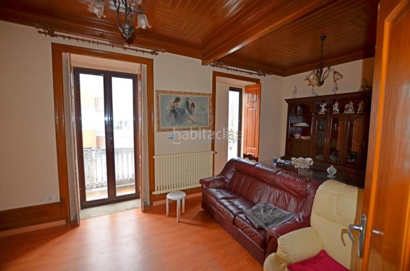 Foto f726bd87-f97b-42fb-9625-65732f2186dc. Bauernhof mit heizung parking in Tomiño