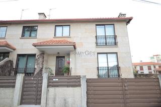 Casa aparellada a Darbo