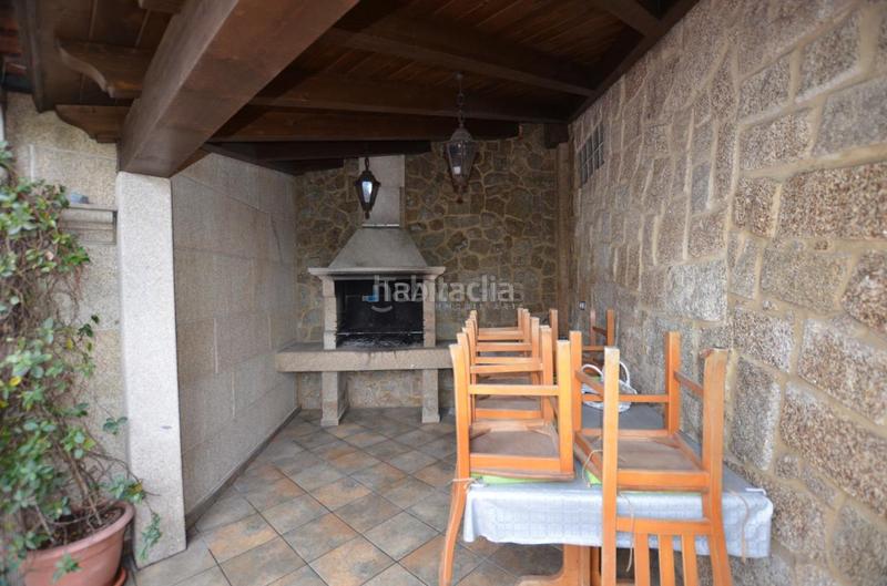 Foto 5d08c422-f9ff-4261-8dd6-63fd44ed2b93. Maison jumelée avec chauffage parking dans Darbo Cangas