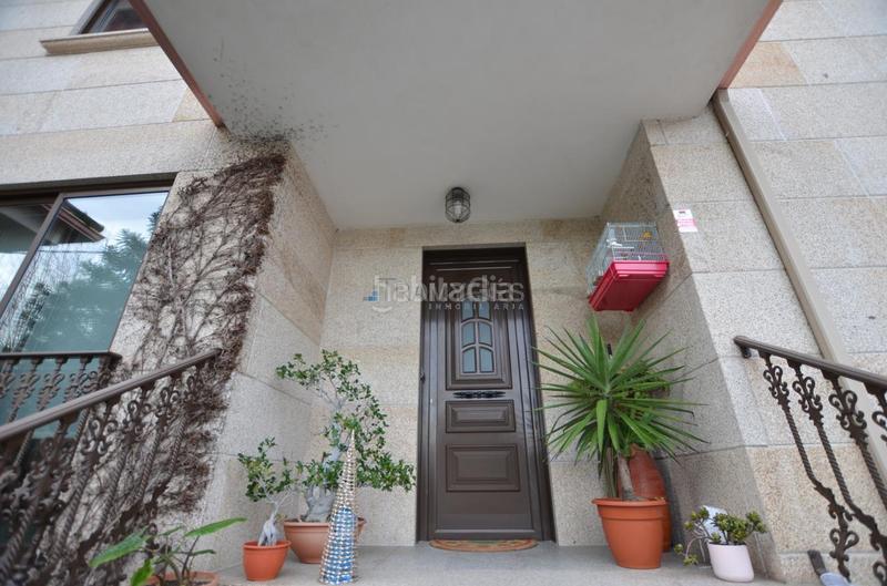 Foto 72e19319-6c2f-47f1-8f9c-cafe2dc20264. Maison jumelée avec chauffage parking dans Darbo Cangas