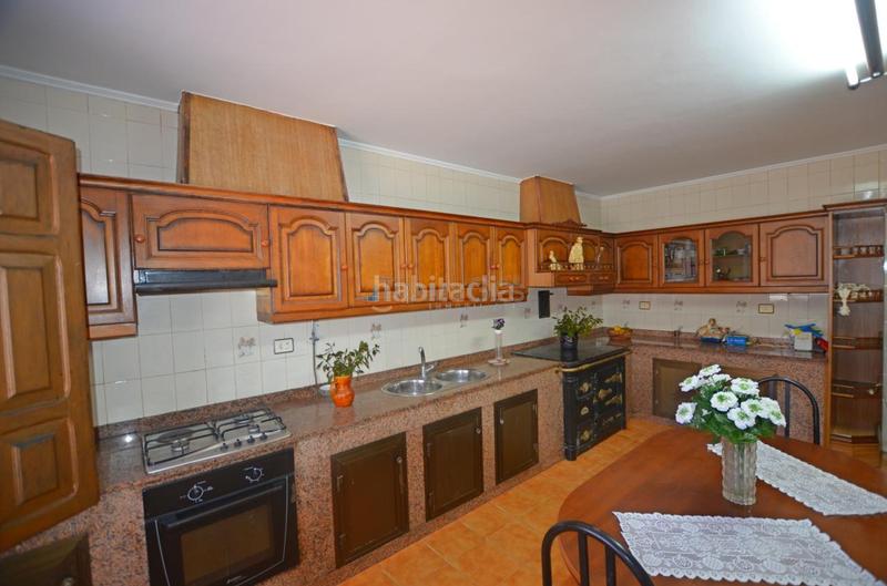 Foto 24219ee5-14da-4355-a6ae-d510e0e4cf95. Haus mit heizung parking in Tomiño