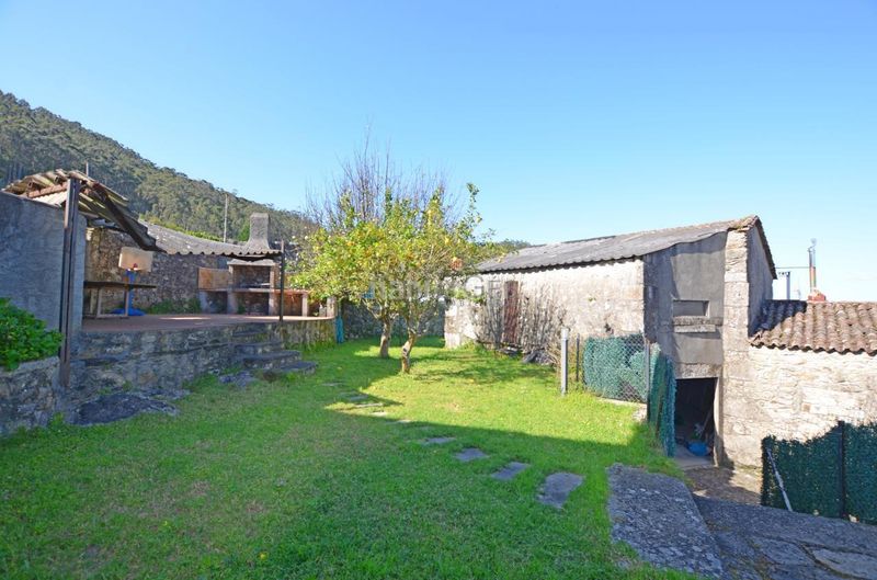 Foto 49726a35-c6e3-4d7a-8a3e-100ade679d80. Casa amb aparcament a Guarda (A)