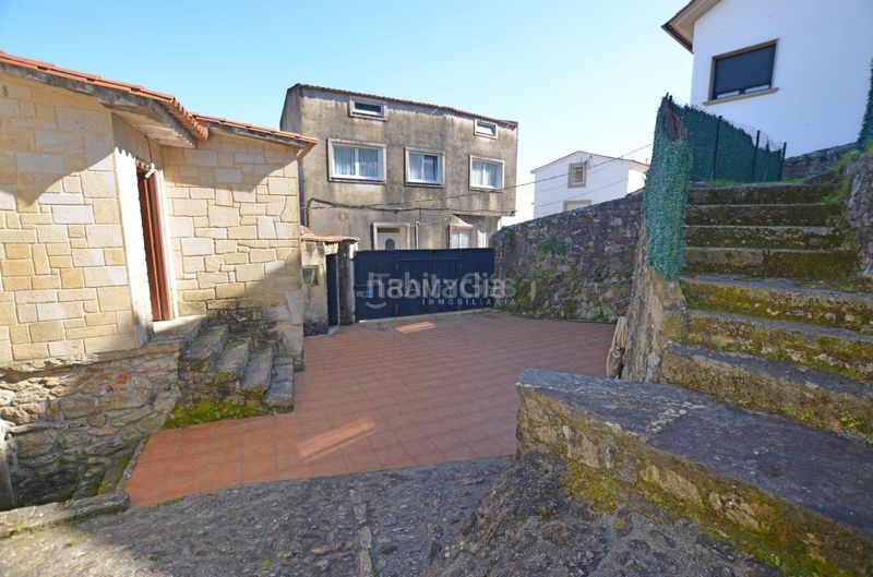 Foto 76b1365c-c00d-40d7-98cb-c9fa46bb085d. Casa amb aparcament a Guarda (A)