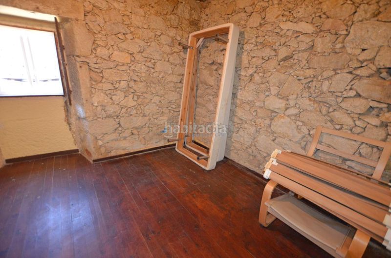 Foto d6d4bb3c-1ee6-47b9-a022-9e89bbdb7104. Casa amb aparcament a Guarda (A)