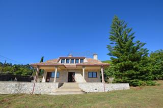 Chalet  Lugar a salgosa