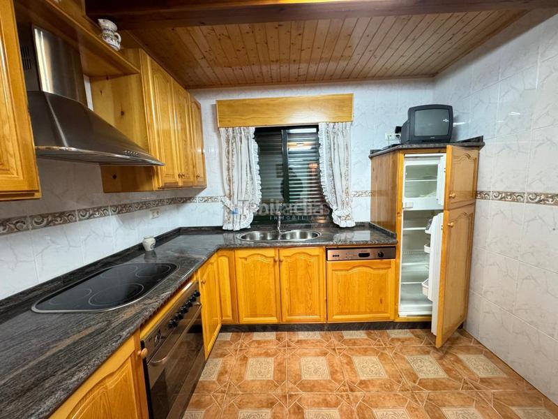 Foto 3fddc1d6-126b-49b2-8a81-977f63c8c54e. Chalet en Redondela