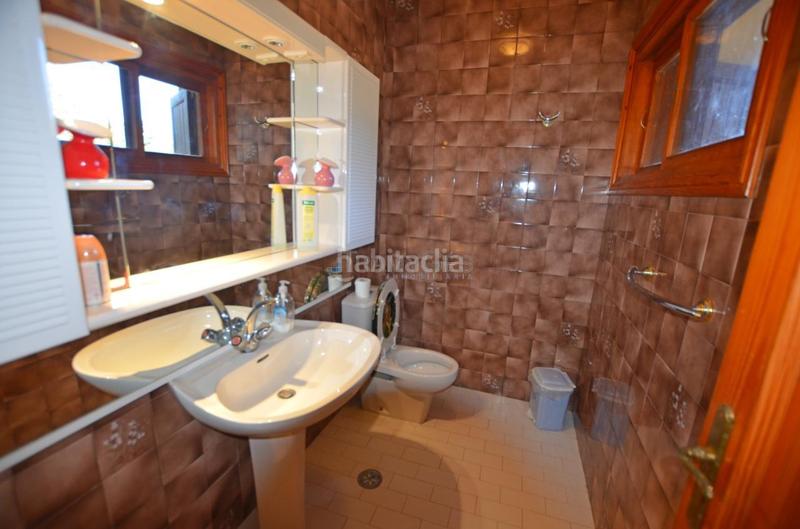 Foto 280aad42-246b-434f-9b38-f48bc0d5f8bd. Chalet with heating parking pool in Gondomar