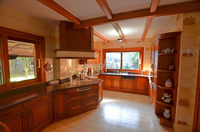 Foto 8132b3ac-beba-4693-bf0d-254b8eef71b2. Chalet with heating parking pool in Gondomar