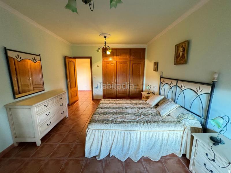 Foto 20d0d4ff-cf27-42e4-aac7-1f27cbf082f0. Chalet mit heizung parking in Sobradelo Vilagarcía de Arousa