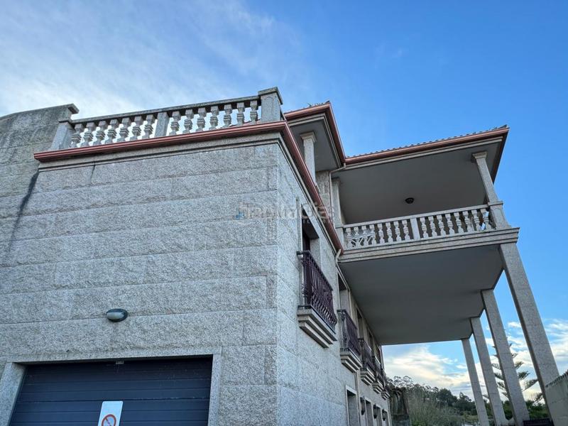 Foto db14b88c-fe9f-4b71-bc36-9c571b53408b. Chalet mit heizung parking in Sobradelo Vilagarcía de Arousa