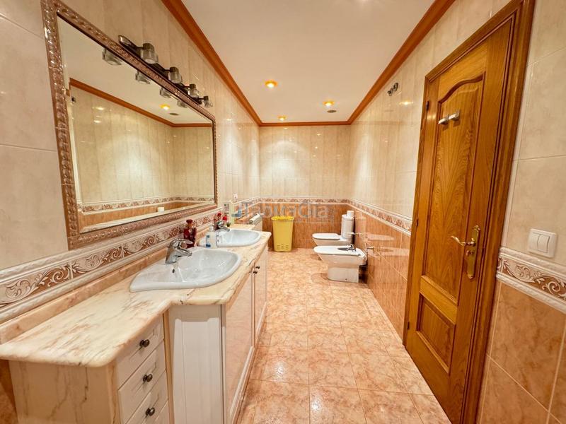 Foto c35b1c80-e600-4fcc-a0ea-edd825090d18. Chalet with heating parking in Sobradelo Vilagarcía de Arousa