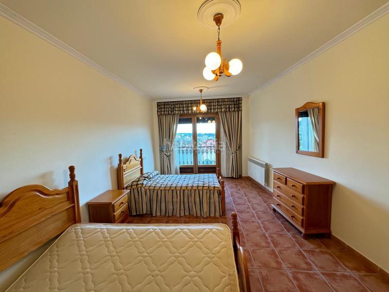 Foto ce2351b8-5415-4ee9-af69-909a3e3999b8. Chalet with heating parking in Sobradelo Vilagarcía de Arousa