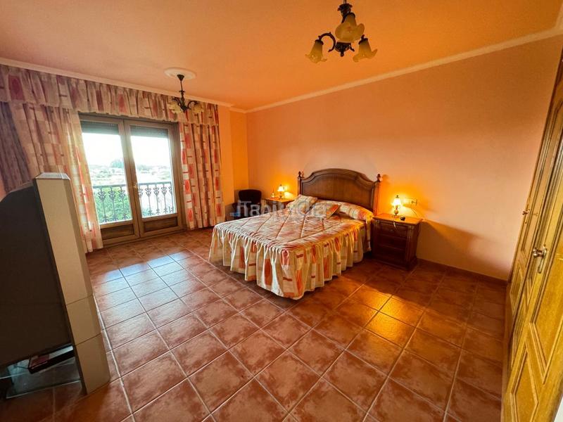 Foto d5f01395-f226-43f8-be58-5801bfcab8f1. Chalet with heating parking in Sobradelo Vilagarcía de Arousa