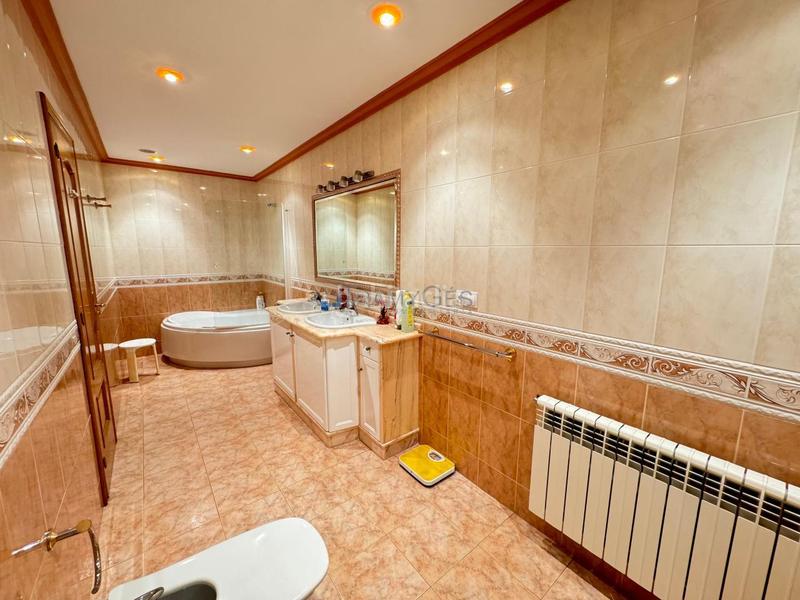 Foto e389556c-57d2-4b37-9504-41cf5f334d9d. Chalet with heating parking in Sobradelo Vilagarcía de Arousa