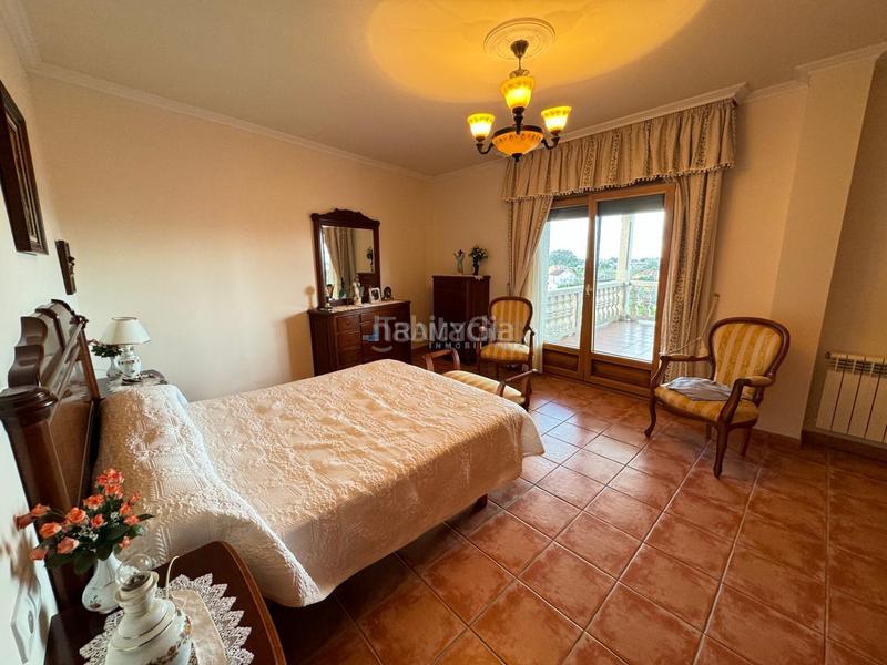 Foto fa8336db-0b43-43a4-9625-1824fd80b03b. Chalet with heating parking in Sobradelo Vilagarcía de Arousa