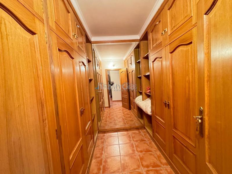 Foto 098ac8d1-1254-4a56-bfc0-bbe1d0656fef. Chalet avec chauffage parking dans Sobradelo Vilagarcía de Arousa