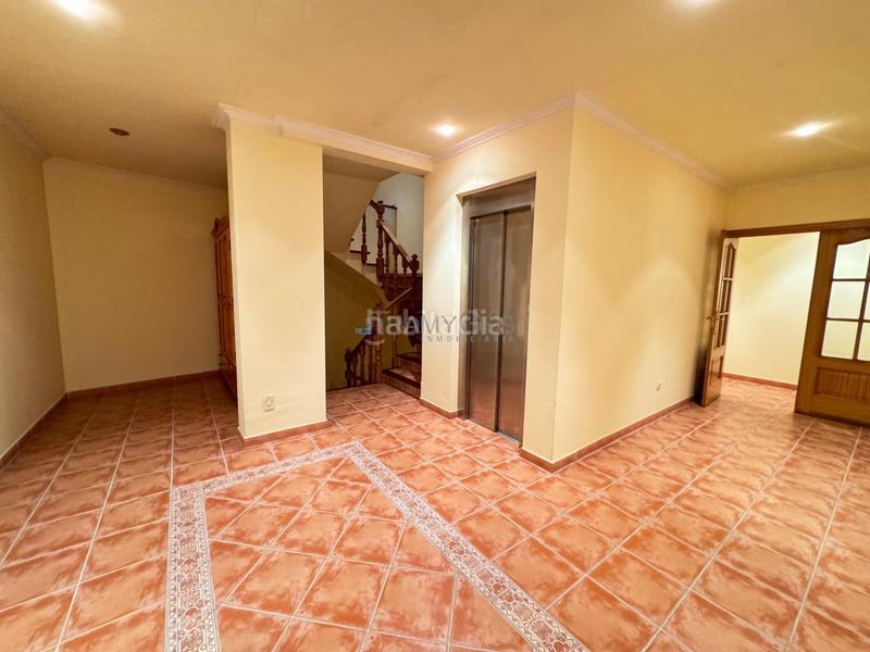 Foto a4de710b-295d-4f92-821c-2a24b76bf112. Chalet avec chauffage parking dans Sobradelo Vilagarcía de Arousa