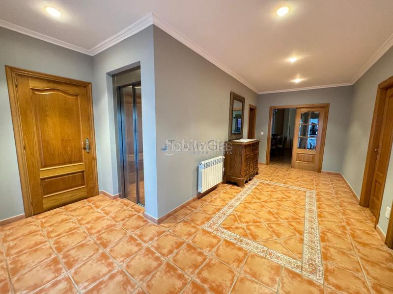 Foto 376635b5-4e20-4bc5-90a0-c0d7a41f2f75. Chalet en Sobradelo Vilagarcía de Arousa