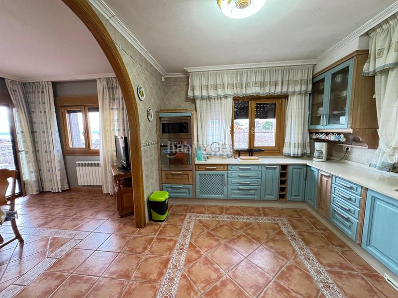 Foto b2de115f-f81a-4d07-85ab-63dbc020cef5. Chalet en Sobradelo Vilagarcía de Arousa