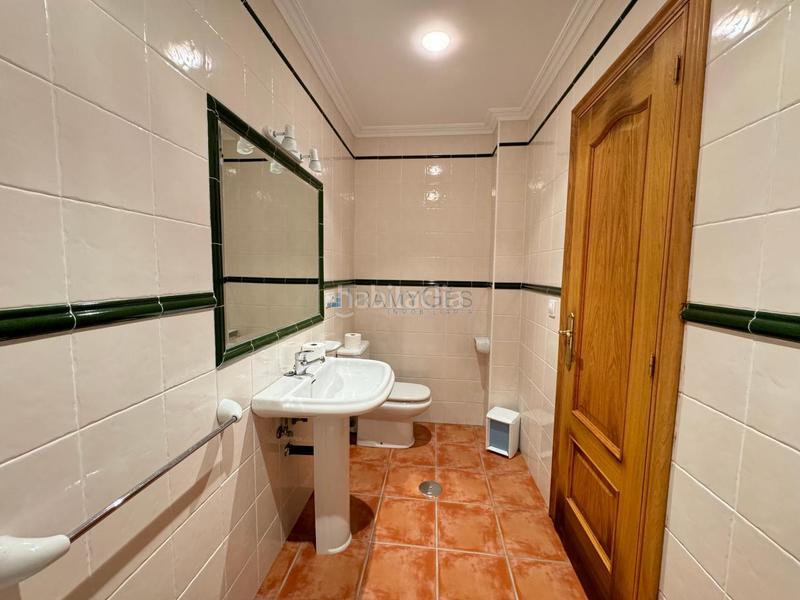 Foto f09a17bf-7951-400e-9320-675c9f5971e7. Chalet con riscaldamento parcheggio in Sobradelo Vilagarcía de Arousa