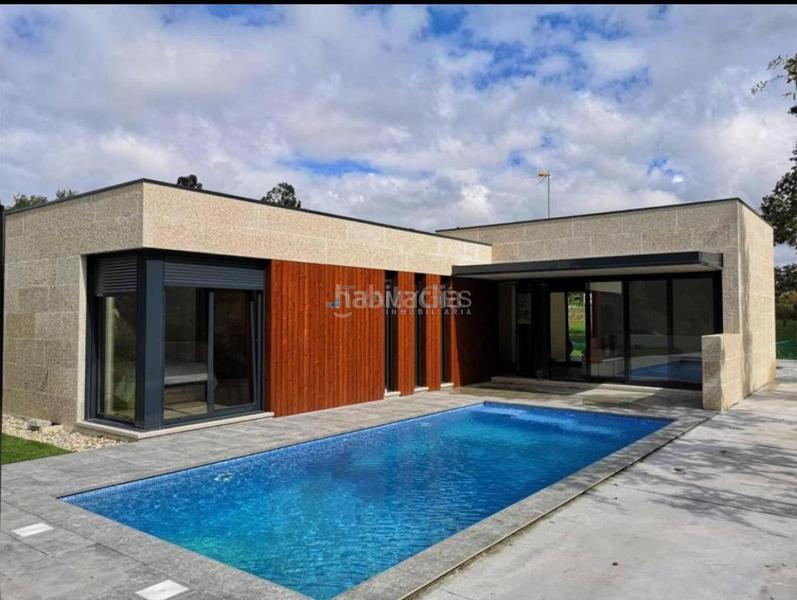 Foto c335a3a4-99dd-4c8f-af83-13593f90911a. Chalet en Tomiño