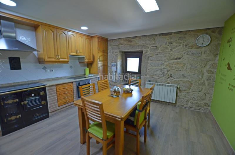 Foto 20037a4e-96f8-4848-a7aa-9d6ece2bc062. Bauernhof mit heizung parking in Mondariz