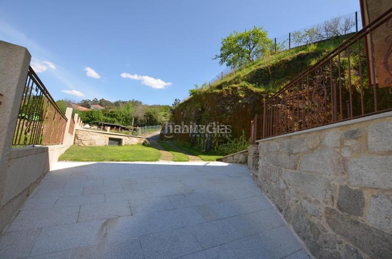 Foto 656ec381-d92d-40c4-b1e6-88f28fc3b941. Bauernhof mit heizung parking in Mondariz