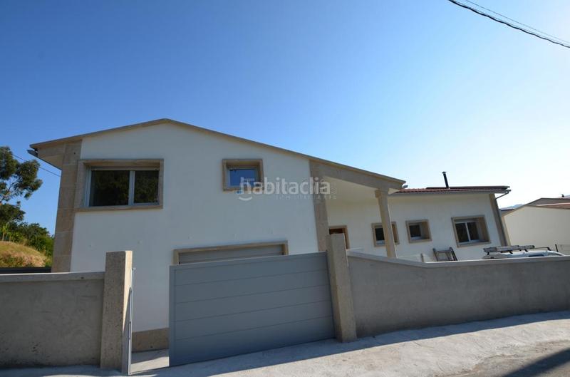 Foto 8d079834-9c35-4486-a35a-9967f0c4b99a. Chalet en Tomiño