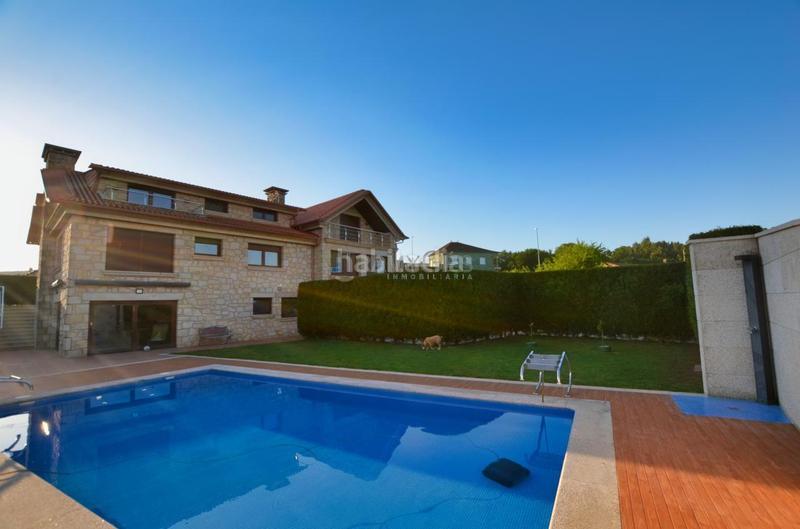 Foto 3ce1c544-5f64-41d6-8afe-6b738d764440. Chalet mit heizung parking pool in Rosal (O)