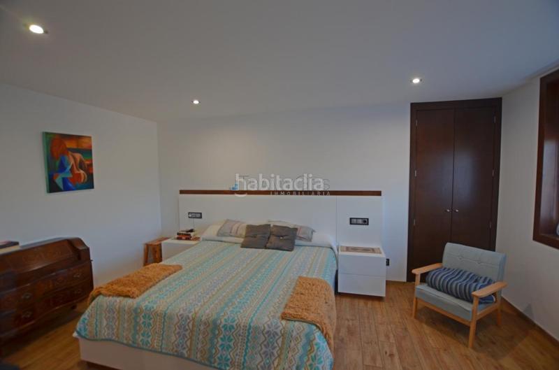 Foto 5352d226-77d5-4399-a7b4-052d69d3c867. Chalet mit heizung parking pool in Rosal (O)