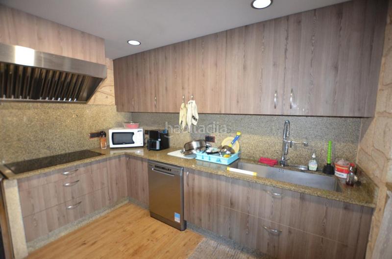 Foto 5e35cf04-e93f-4dec-93d3-ae221e2ef1c0. Chalet mit heizung parking pool in Rosal (O)